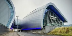 Desalojan la Terminal 2 del aeropuerto de Dublín como «medida de seguridad»