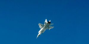 La OTAN advierte a Rusia que reaccionará «con contundencia» ante cualquier acción hostil
