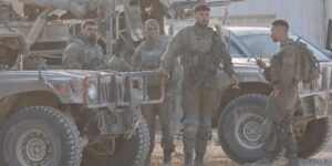 Netanyahu desoye a los responsables de seguridad y apuesta por un gobierno militar en Gaza
