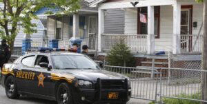 Una mujer es acusada de homicidio tras el hallazgo de los restos de cuatro de sus bebés en su antigua casa de Pensilvania