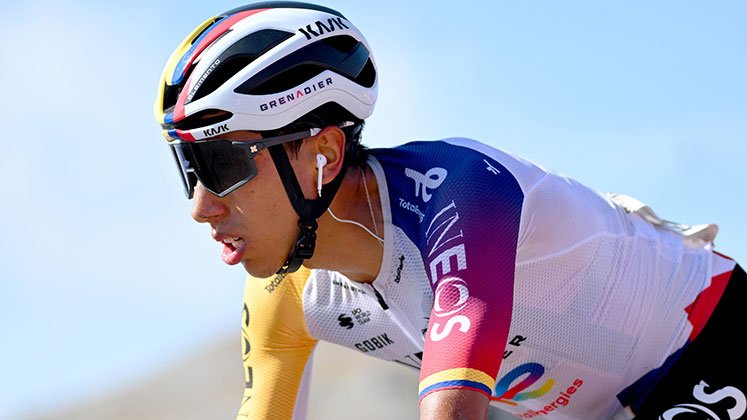 ¡Triunfazo! Egan Bernal ganó la etapa 16 de la Vuelta a España 2025