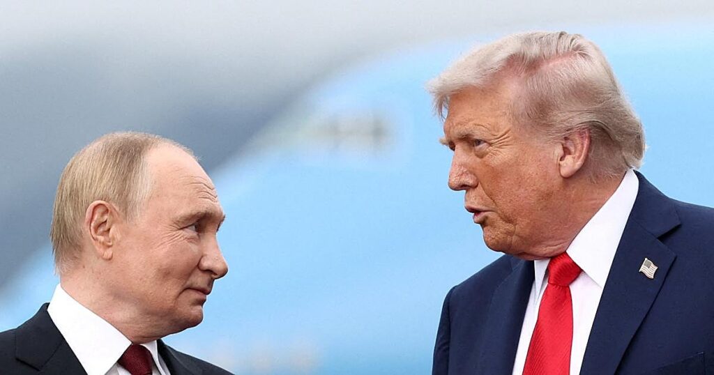Trump habla con Putin y asegura que le ha pedido un alto el fuego en Ucrania