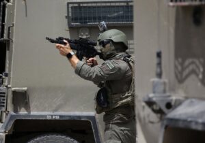 El Ejército de Israel mata a un adolescente palestino acusado de "tirar piedras" en Cisjordania