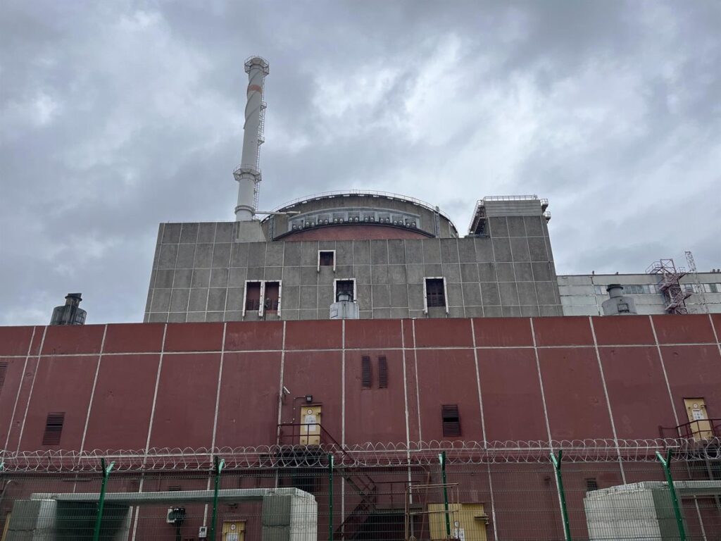 El OIEA constata un impacto que "encaja" con el de un dron en una turbina de la central nuclear de Zaporiyia