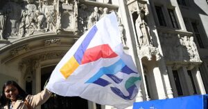 El Parlamento escocés reclama al Gobierno británico otro referéndum de independencia