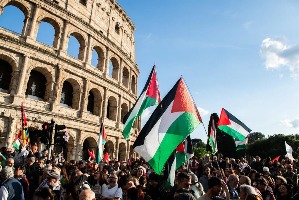El grupo de abogados Adalah exige a Israel que revele el paradero del español detenido en la flotilla