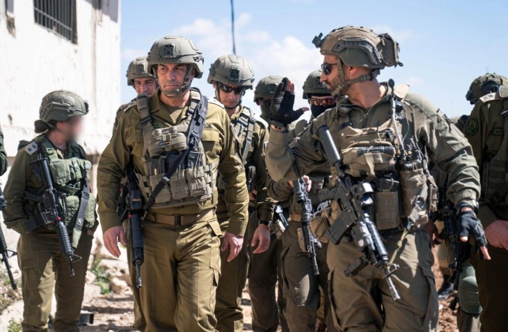 El jefe del Ejército asegura que tiene una lista de objetivos para atacar si se reanuda la guerra en Irán