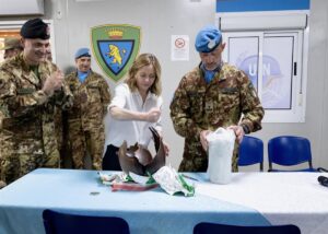 Impacta un proyectil dentro de la sede del contingente italiano de la FINUL en Líbano sin causar heridos