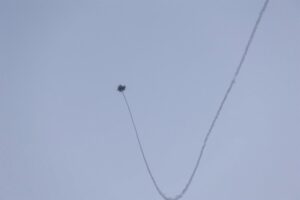 Israel anuncia la interceptación de un dron "lanzado desde el este"