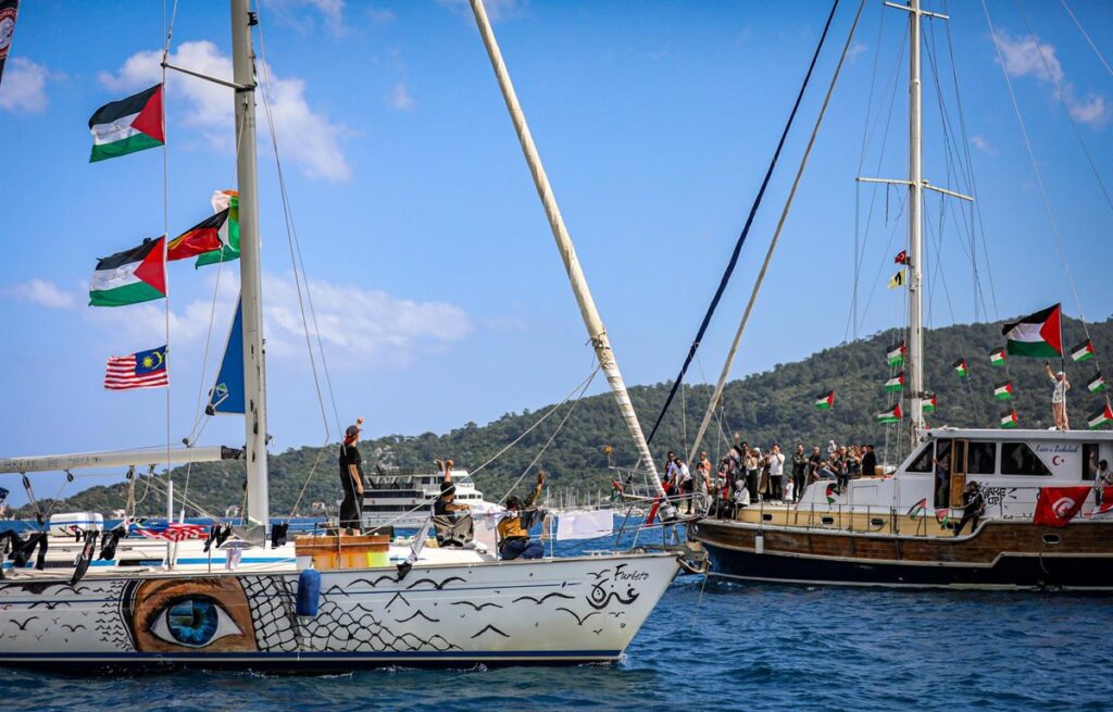 Israel confirma la detención del total de 430 participantes de la flotilla rumbo a Gaza