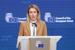 Kallas admite "sorpresa" por la retirada de EEUU de tropas de Alemania y urge a reforzar el pilar europeo de la OTAN