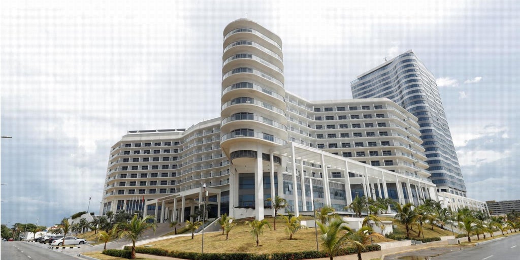 Meliá e Iberostar, afectados por el cierre de hoteles en Cuba por la falta de turistas y de combustible