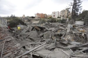Mueren tres personas por nuevos bombardeos de Israel contra el sur de Líbano a pesar del alto el fuego