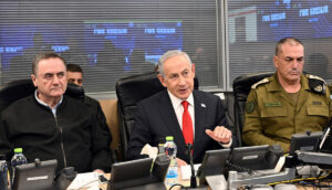 Netanyahu ordena a las tropas israelíes hacerse con el 70% de la Franja de Gaza