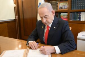 Netanyahu recorta otra vista judicial por "motivos diplomáticos" tras acudir al dentista