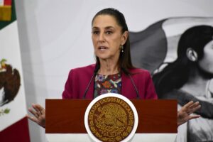 Sheinbaum mantiene una "excelente" conversación con Trump sobre seguridad