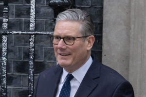 Starmer descarta de nuevo dimitir y espera ser candidato en las próximas elecciones