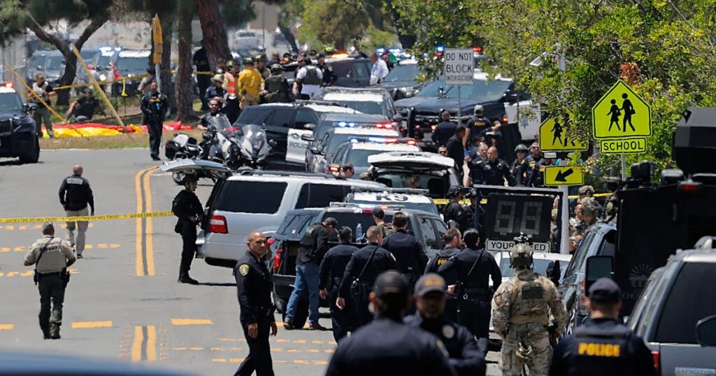 Tiroteo en el Centro Islámico de San Diego en California