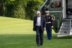 Trump asegura haber "eliminado" al número dos de Estado Islámico a nivel mundial