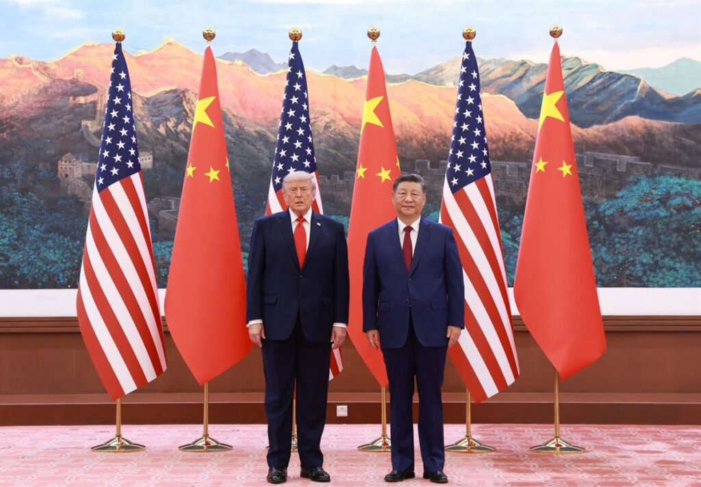 Trump dice que Xi se ha comprometido a no suministrar equipamiento militar a Irán