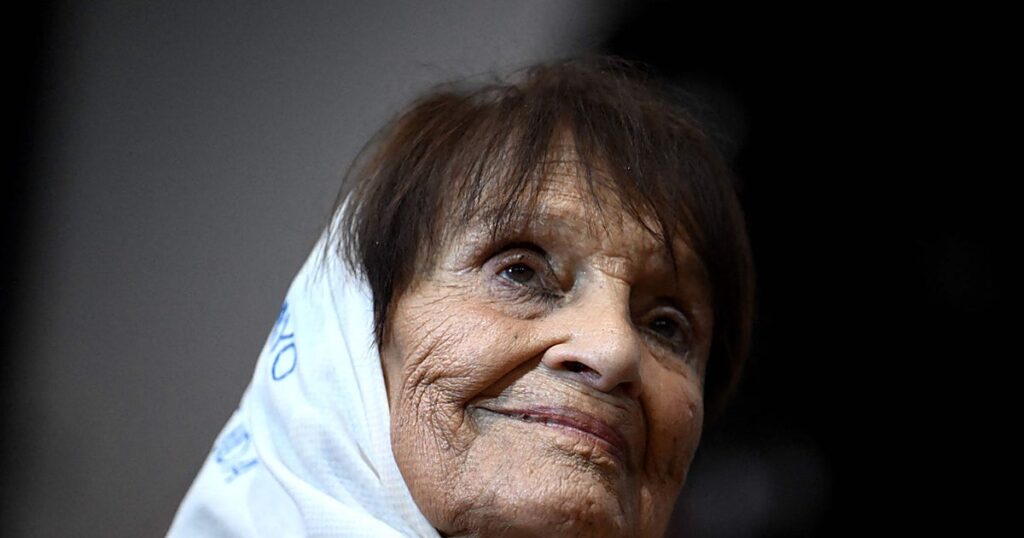 Muere Taty Almeida, madre de Plaza de Mayo y símbolo de la lucha por los derechos humanos en Argentina