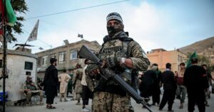 Afganistán denuncia la muerte de más de 35 civiles por nuevos bombardeos de Pakistán