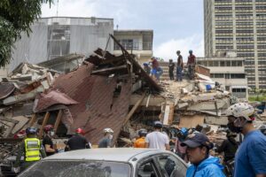 Al menos 188 muertos y más de 1.500 los heridos por el doble terremoto en Venezuela