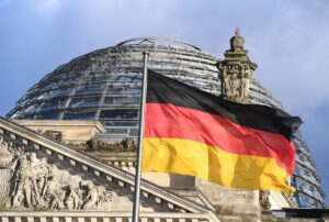 Alemania reanuda las deportaciones a Afganistán con el envío de 30 ciudadanos condenados