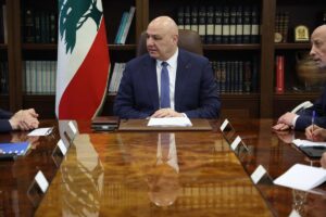 Aoun acusa a Irán de usar Líbano como "moneda de cambio" en sus conversaciones con EEUU