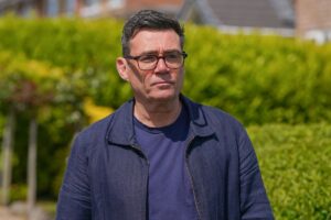 Burnham confirma su candidatura a suceder a Starmer