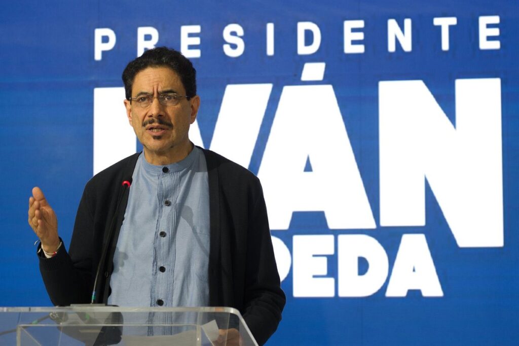 Cepeda reconoce la victoria de Abelardo de la Espriella en las presidenciales de Colombia