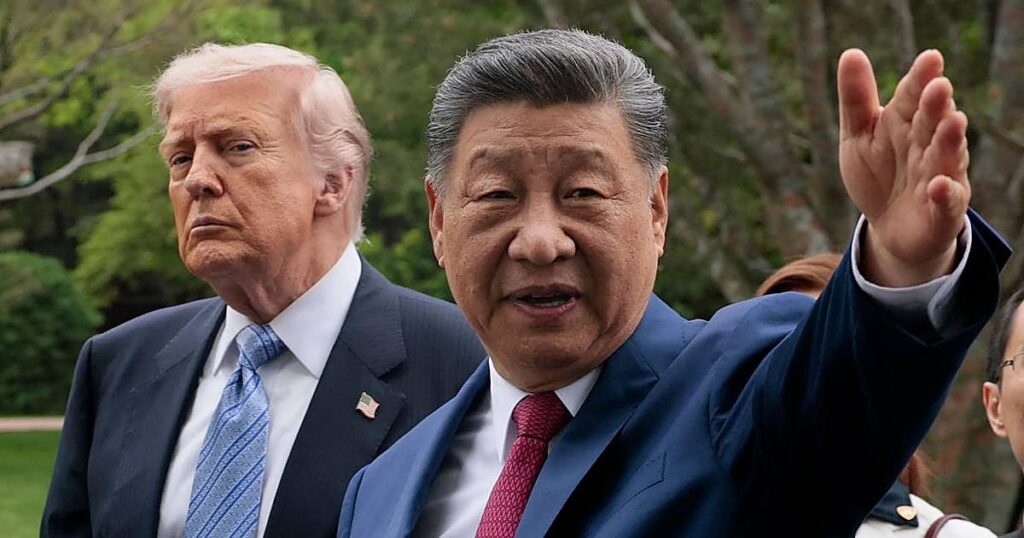 China contraataca e impone restricciones a decenas de empresas de EE.UU.