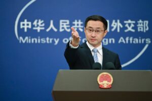 China critica los ataques de Israel contra Líbano tras el acuerdo entre EEUU e Irán