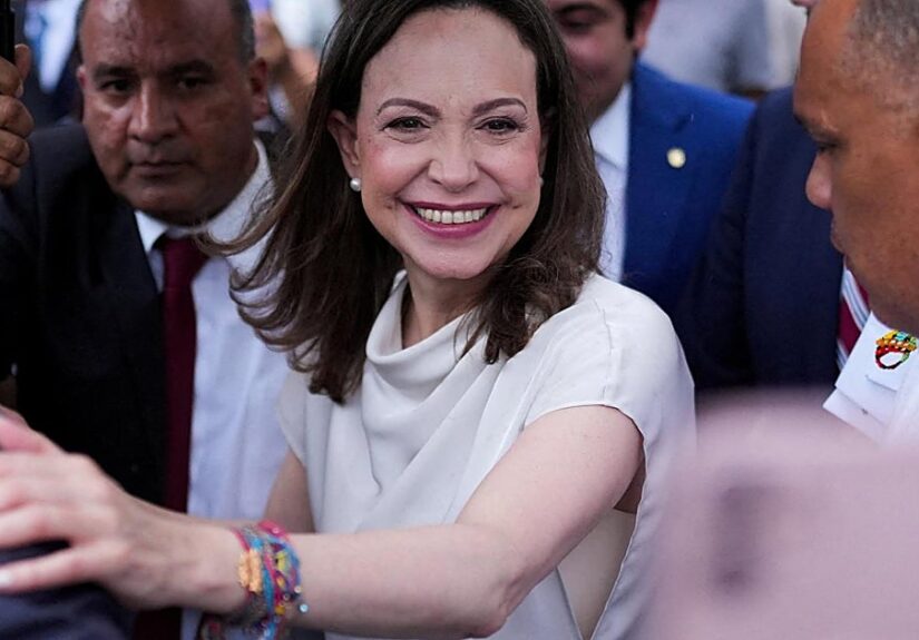 Crece la presión para que María Corina vuelva a Venezuela ante las reservas en Washington