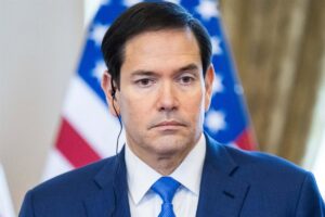 EEUU afirma que busca un acuerdo definitivo con Irán pero "no a cualquier precio"