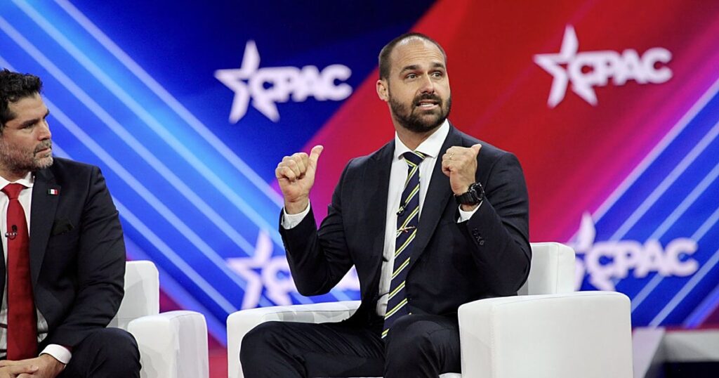 El Supremo de Brasil juzga a Eduardo Bolsonaro por coacción y agrava la crisis de su familia