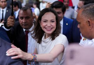 El retorno de María Corina Machado expone la división de Washington sobre Venezuela