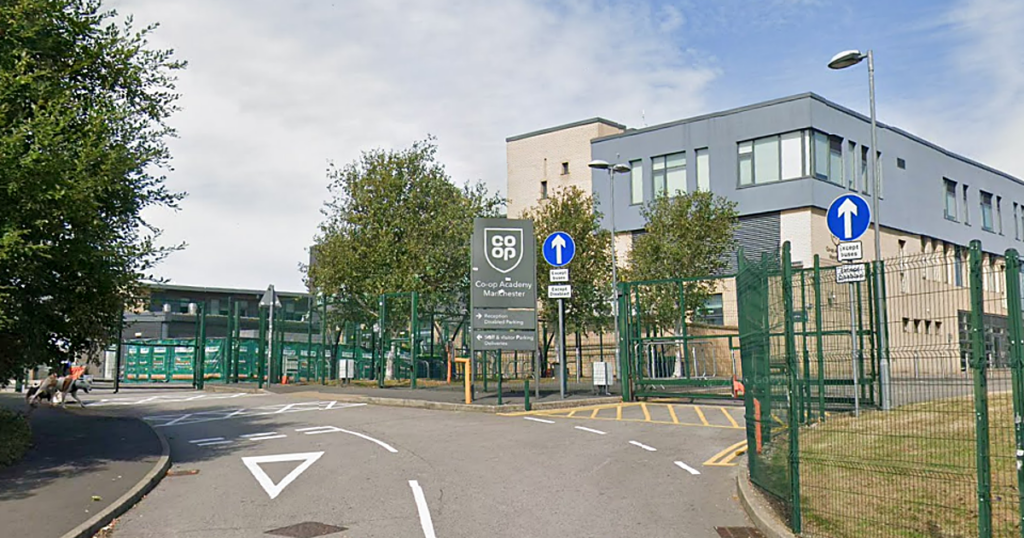 La Policía británica detiene a una menor de 14 años por tres apuñalamientos en un centro educativo