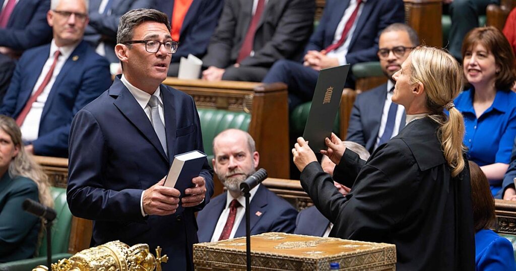 Líderes laboristas planean disputarle a Burnham el relevo de Starmer