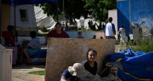 «Ningún ingeniero ha venido a revisar si podemos volver a nuestras casas»