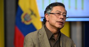 Ordenan la «suspensión provisional» de Gustavo Petro como presidente de Colombia