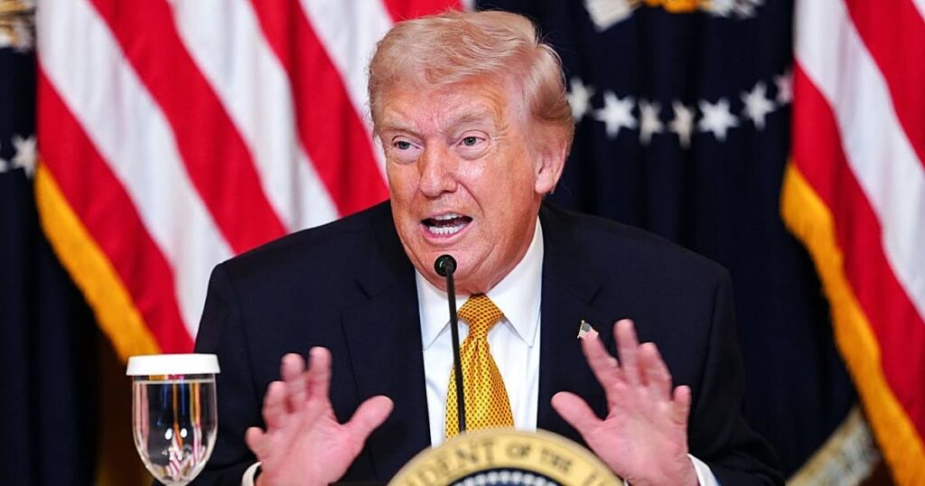 Trump anuncia un acuerdo con Irán y el levantamiento inmediato del bloqueo sobre Ormuz