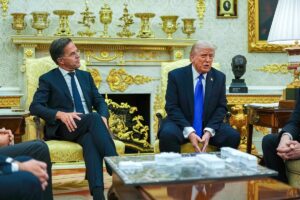 Trump arremete contra España: "es un auténtico desastre"