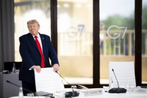 Trump asegura que Irán "aceptará" inspecciones nucleares como parte del acuerdo