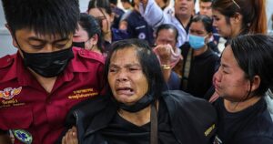 Aumentan a 30 los muertos por el incendio en un bar en Bangkok