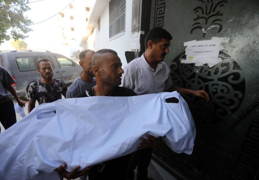 Al menos dos muertos en ataques israelíes en Gaza a pesar del alto el fuego