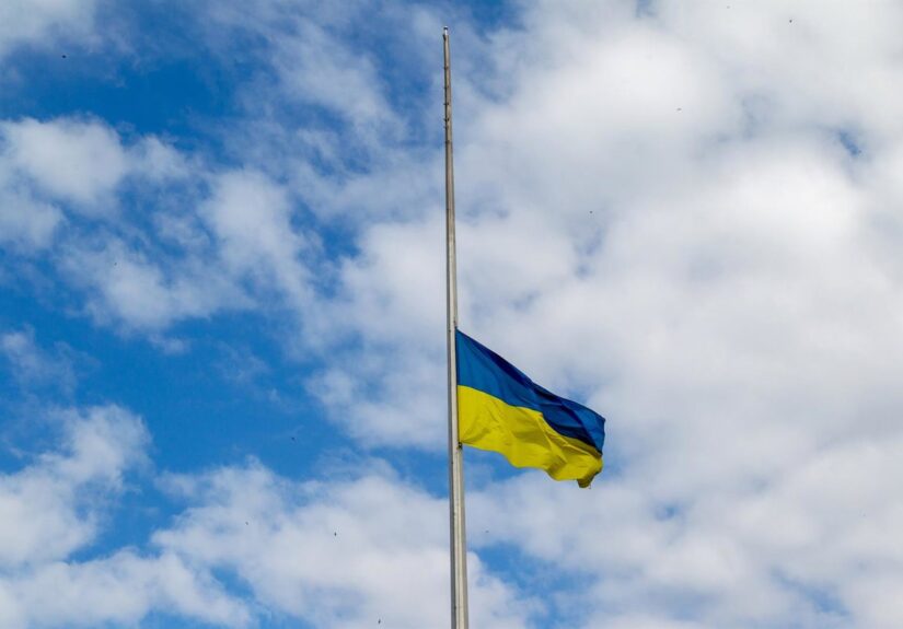 Al menos un muerto y trece heridos tras un ataque ruso con misiles balísticos sobre Kiev (Ucrania)