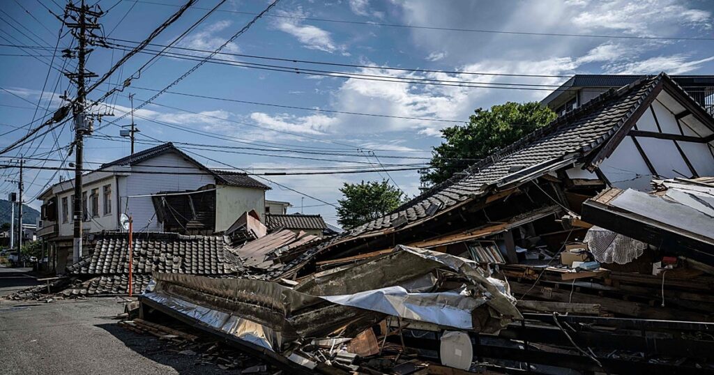 Aumentan a 34 los muertos por el terremoto en el suroeste de Japón