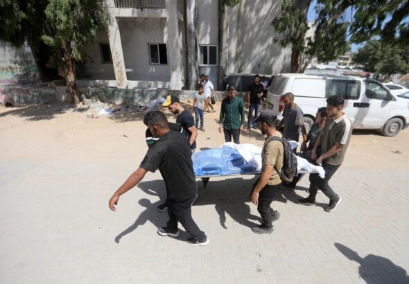 Aumentan a cerca de 1.085 los palestinos muertos por ataques de Israel contra Gaza desde el alto el fuego