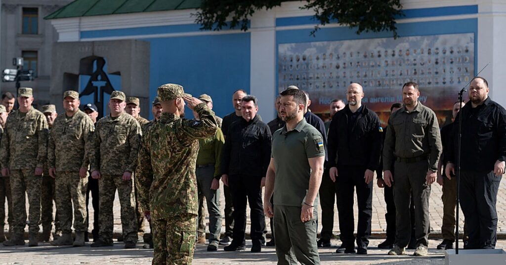 Aumentan las protestas en Ucrania contra el reclutamiento para ir a la guerra con Rusia